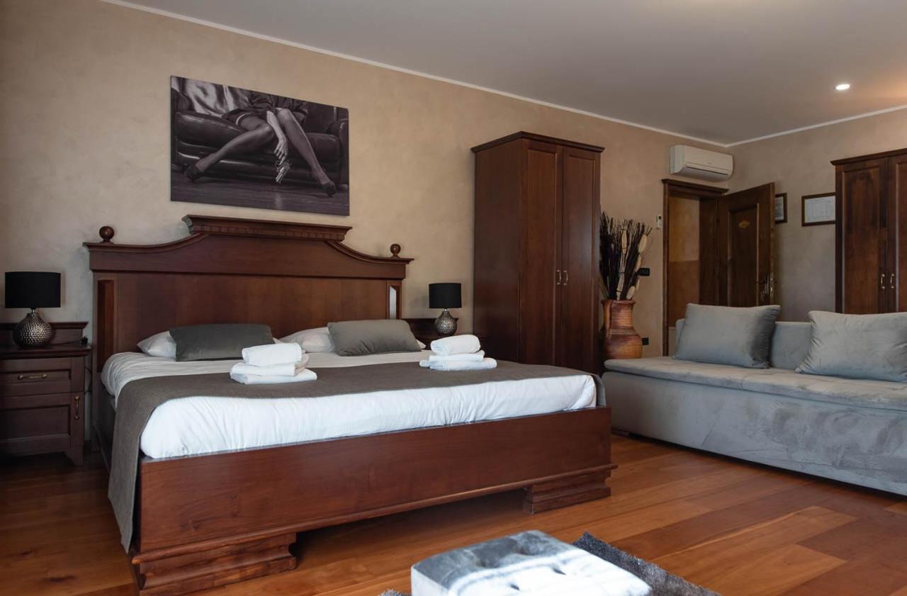 Hotel Domacija Pri Damjanu Kozina Zewnętrze zdjęcie